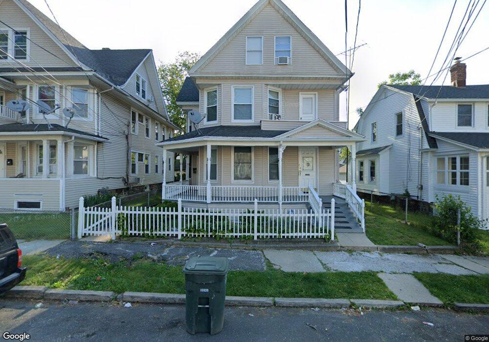 280 Pixlee Place, Bridgeport, CT 06610 - photo 1