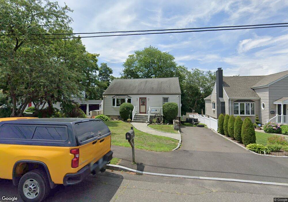 34 Byram Terrace Dr, Greenwich, CT 06831 - photo 1