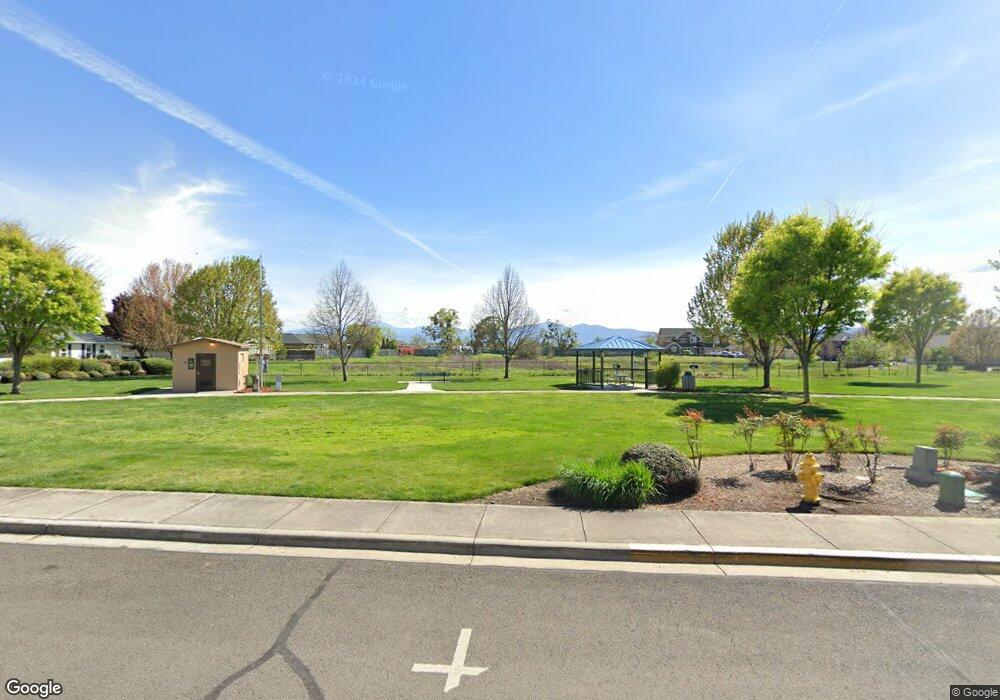 2200 Jeremy St, Central Point, OR 97502 - photo 1