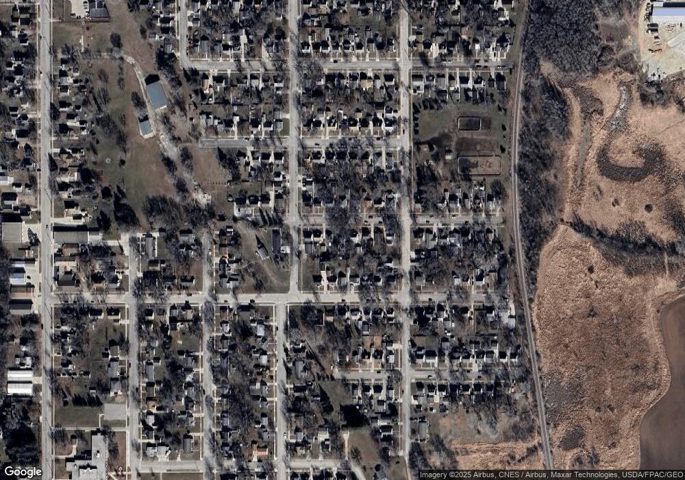 806 12th Ave SE, Austin, MN 55912 - photo 1