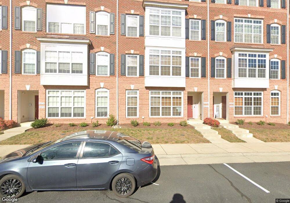 22824 Ferncrest Terrace unit 18C, Broadlands, VA 20148 - photo 1