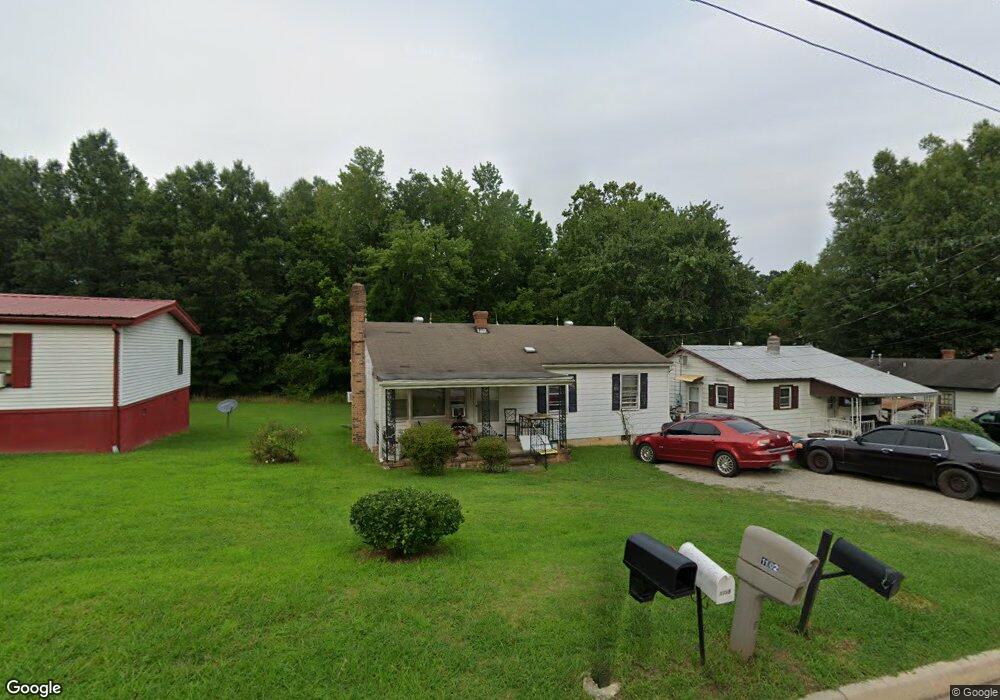 1110 Mecklenburg Ave, Victoria, VA 23974 - photo 1