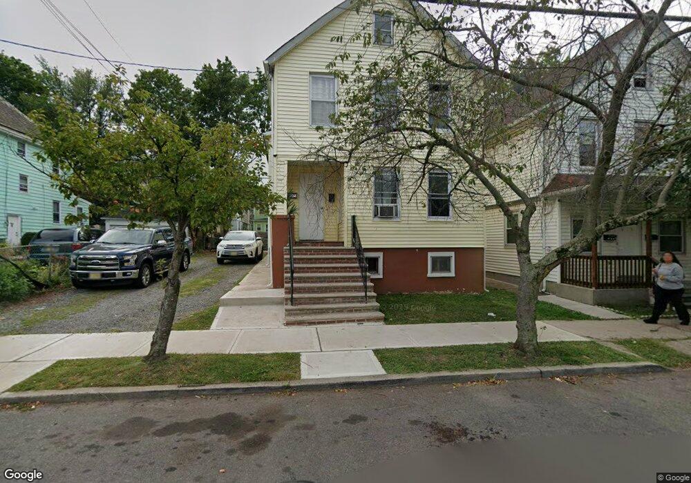 270 Comstock St, New Brunswick, NJ 08901 - photo 1