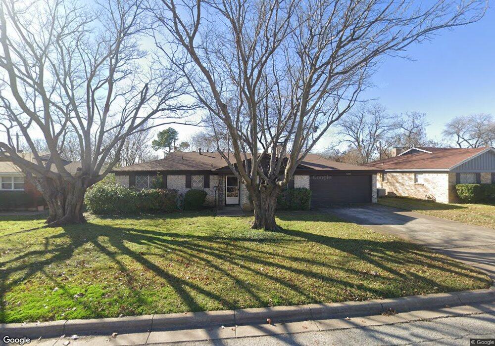 5309 Topper Dr, North Richland Hills, TX 76180 - photo 1