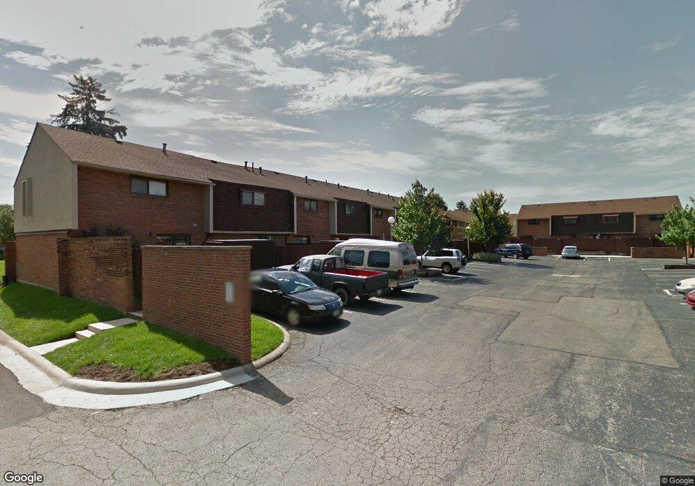 1777 Willoway Cir N unit 1777, Columbus, OH 43220 - photo 1