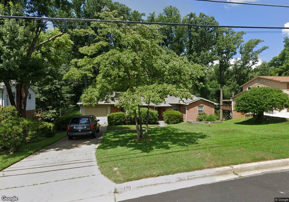 9220 Santayana Dr, Fairfax, VA 22031 - photo 1