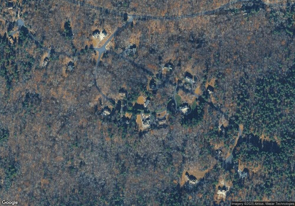 126 Bluestone Cir, Milford, PA 18337 - photo 1