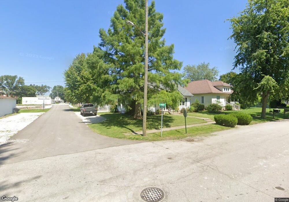 114 W Marks St, Swayzee, IN 46986 - photo 1