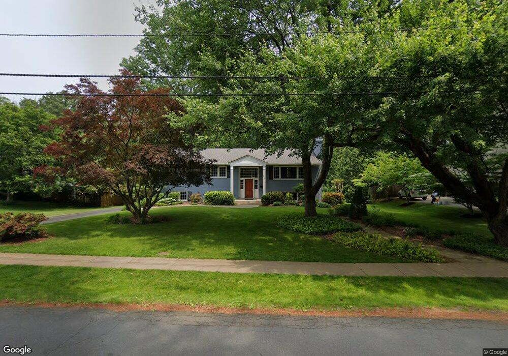 3605 Kirkwood Dr, Fairfax, VA 22031 - photo 1