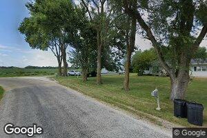 514 W Warren St, Avon, IL 61415