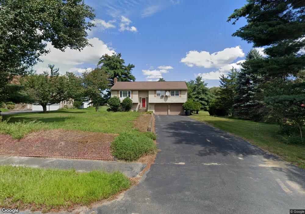 13 Tomahawk Dr, Northborough, MA 01532 - photo 1