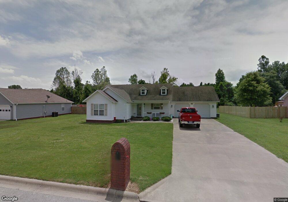 6804 Deerwood Dr, Paragould, AR 72450 - photo 1