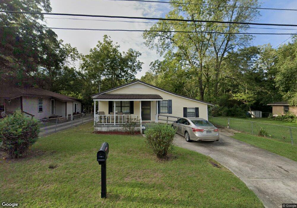2024 Glanton St, Dothan, AL 36303 - photo 1