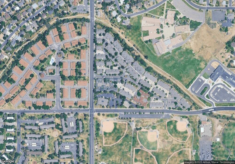 12162 E 2nd Dr, Aurora, CO 80011 - photo 1