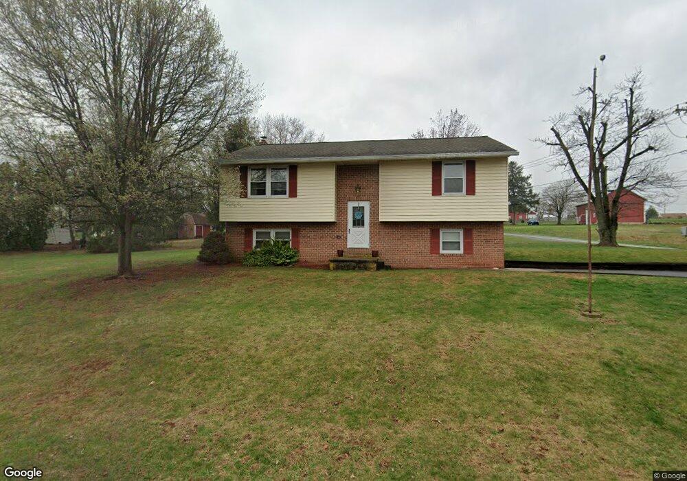 2 Linda Ln, Denver, PA 17517 - photo 1