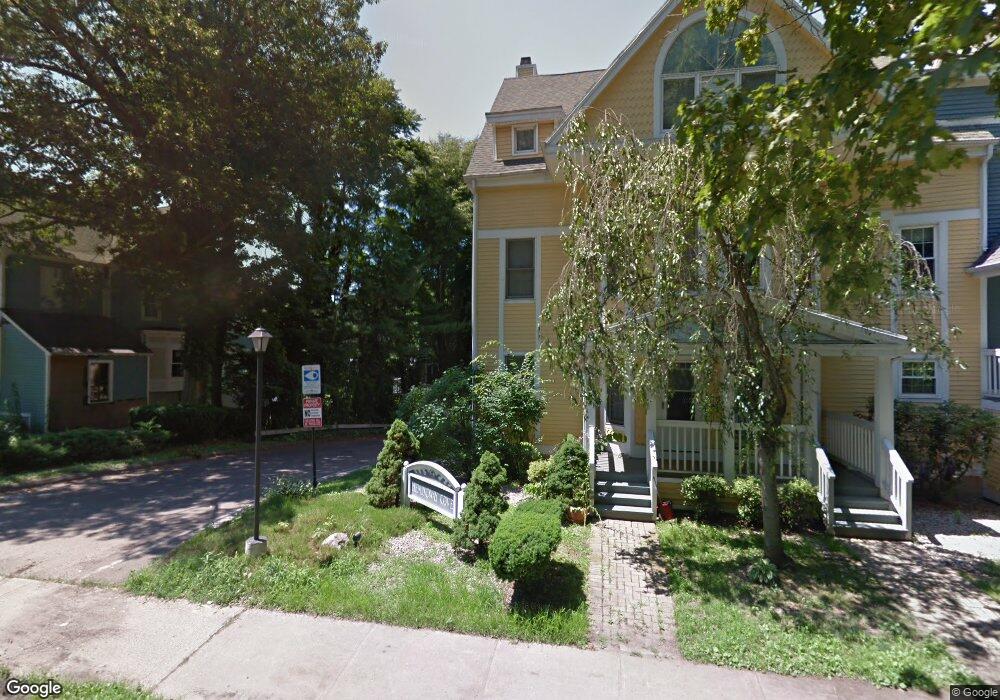 916 Quinnipiac Ave unit 8, New Haven, CT 06513 - photo 1