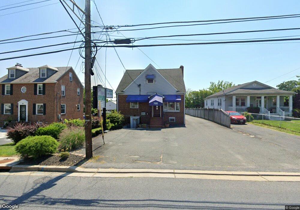 705 Mace Ave, Baltimore, MD 21221 - photo 1