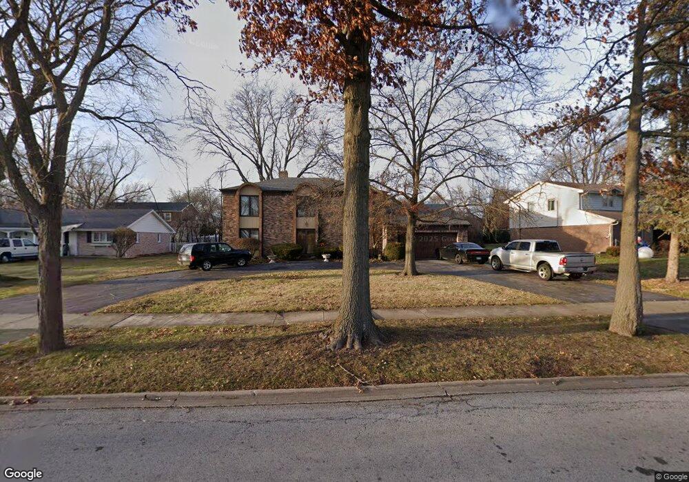 1438 Lawrence Crescent, Flossmoor, IL 60422 - photo 1