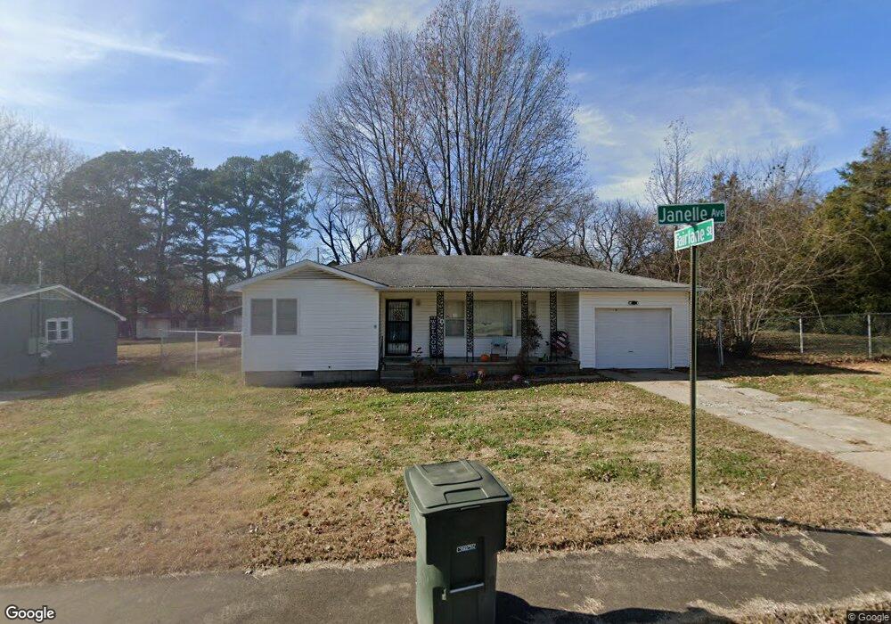 903 S Janelle Ave, Fayetteville, AR 72701 - photo 1