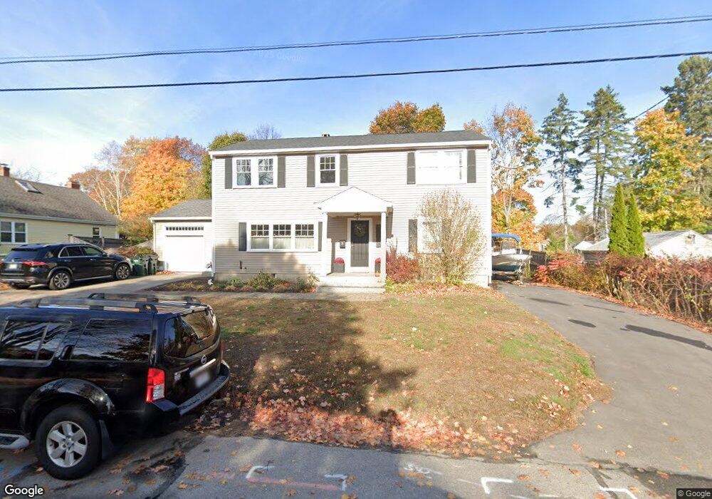 24 Myrtle Ave, Newburyport, MA 01950 - photo 1