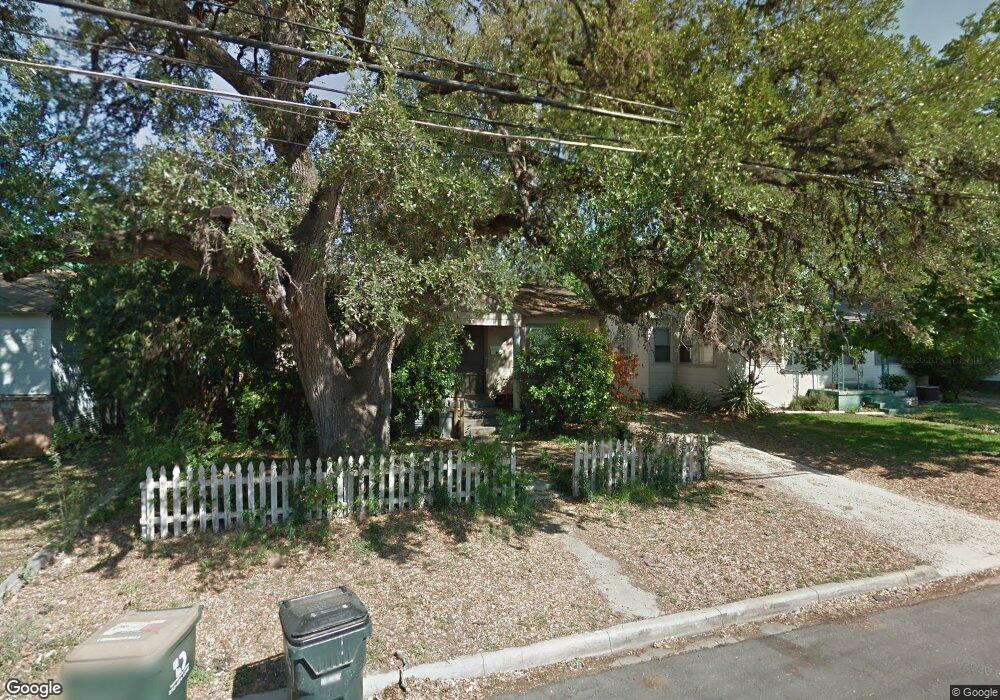 1318 W San Antonio St, San Marcos, TX 78666 - photo 1