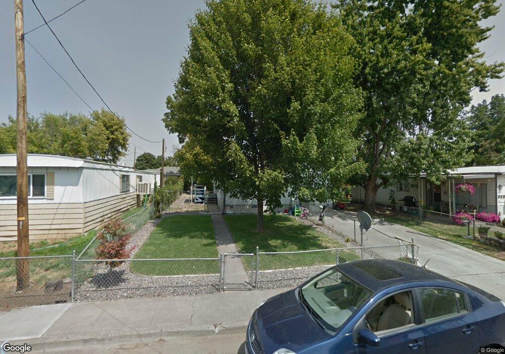 316 SW 18th St, Pendleton, OR 97801 - photo 1