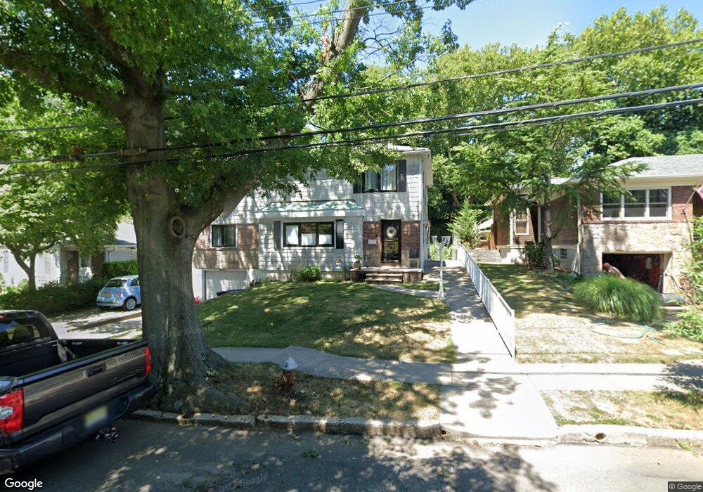 47 E Cheshire Place, Staten Island, NY 10301 - photo 1