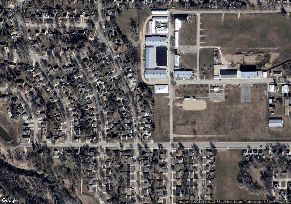 807 17th St SW, Austin, MN 55912 - photo 1