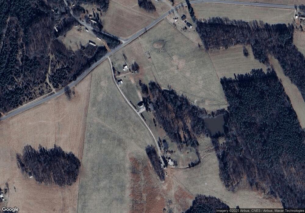 215 Rowles Dr, Chatham, VA 24531 - photo 1