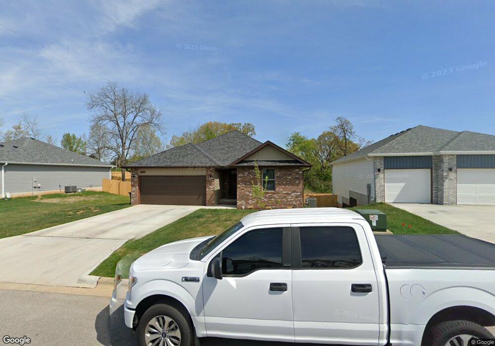 608 S Southgate St, Nixa, MO 65714 - photo 1