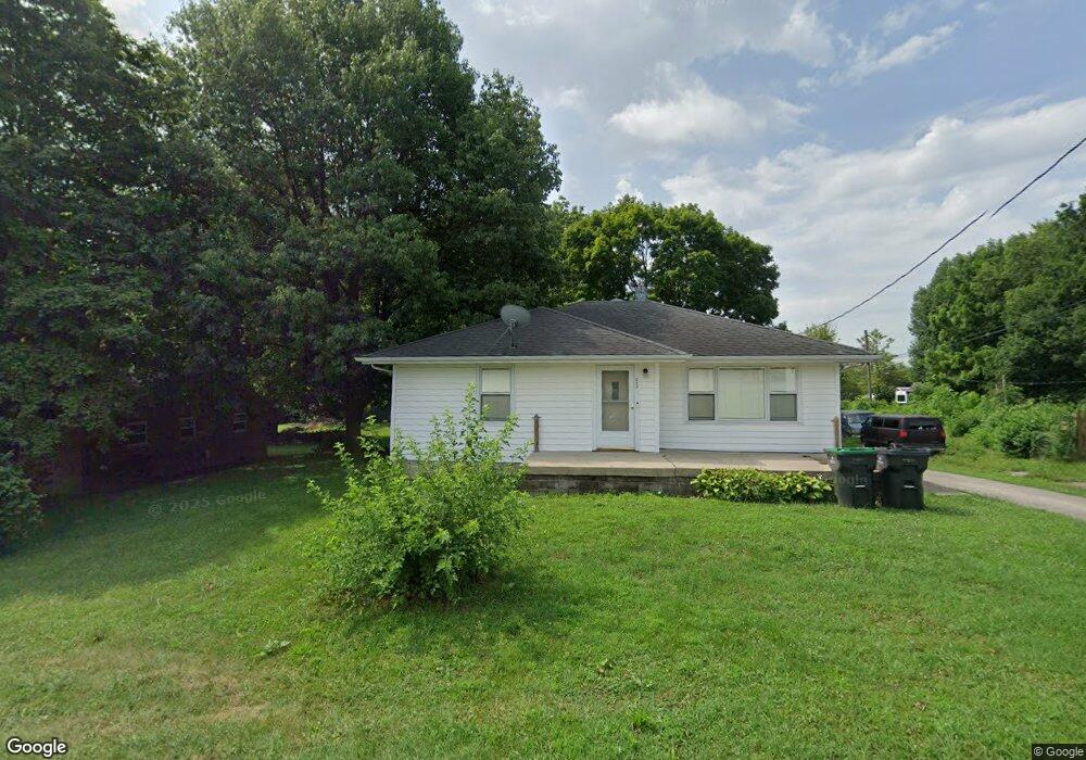 289 Pearl St, Whiteland, IN 46184 - photo 1