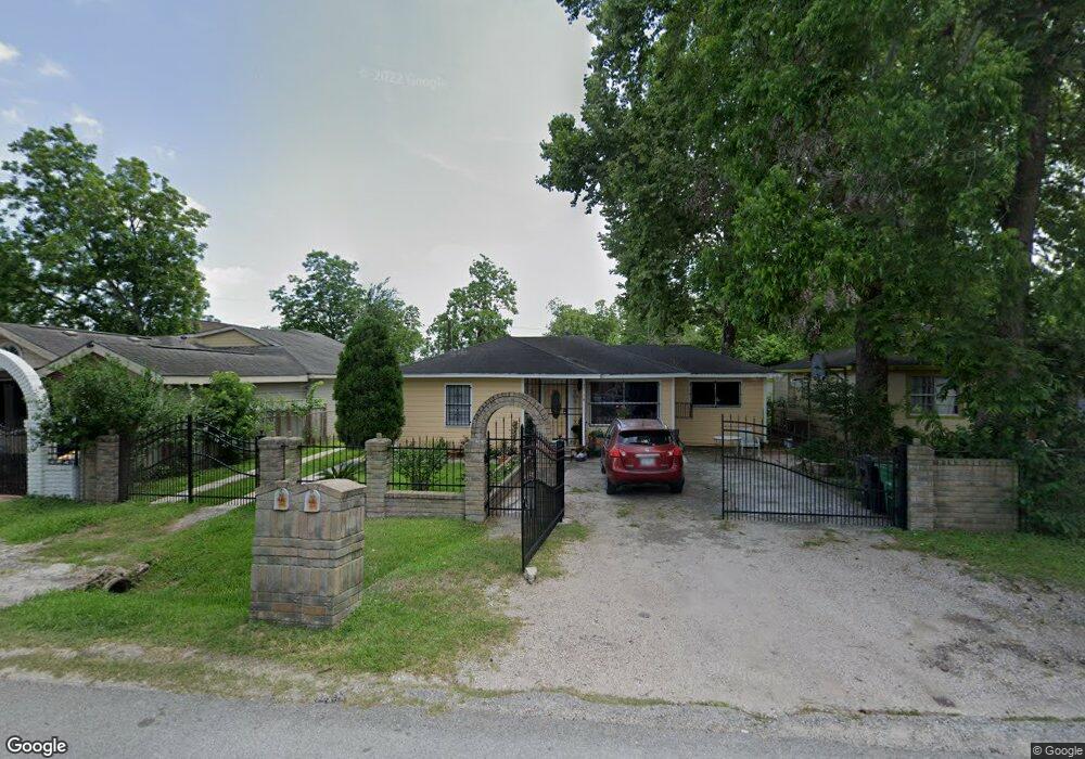 2714 Folger St, Houston, TX 77093 - photo 1