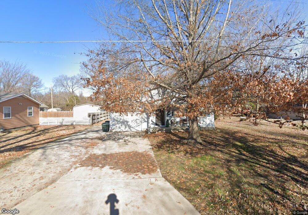 3515 Grand Ave, Parsons, KS 67357 - photo 1