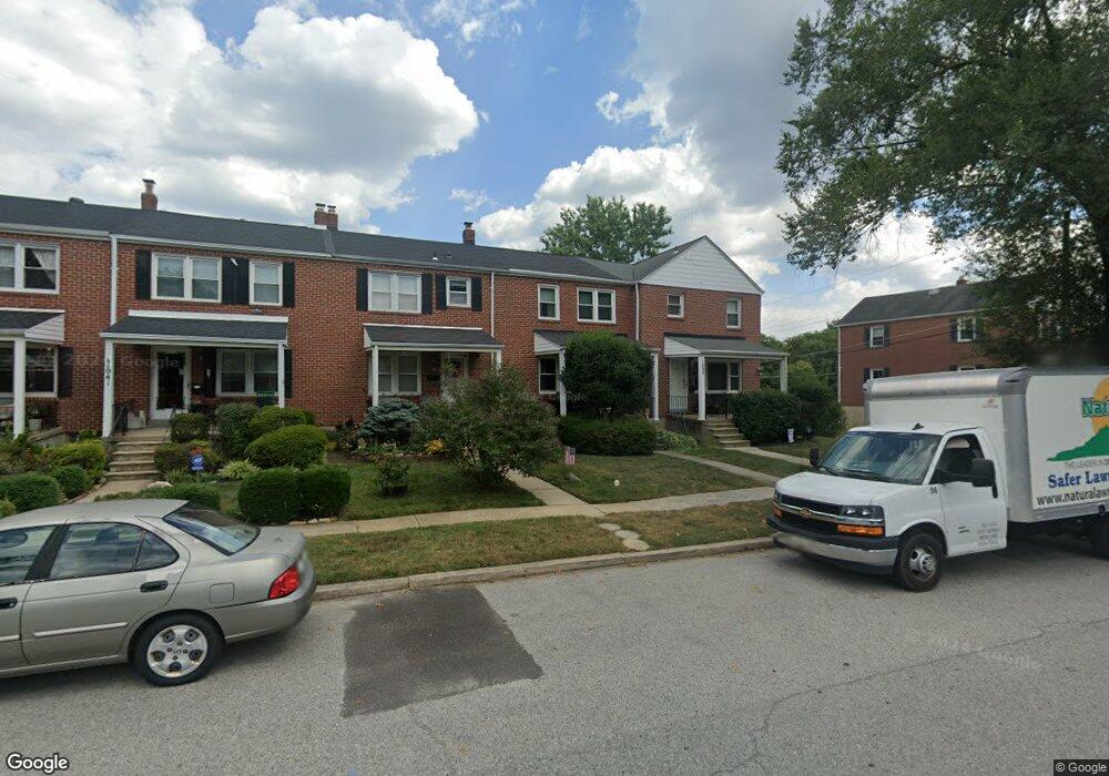 1037 Winsford Rd, Towson, MD 21204 - photo 1