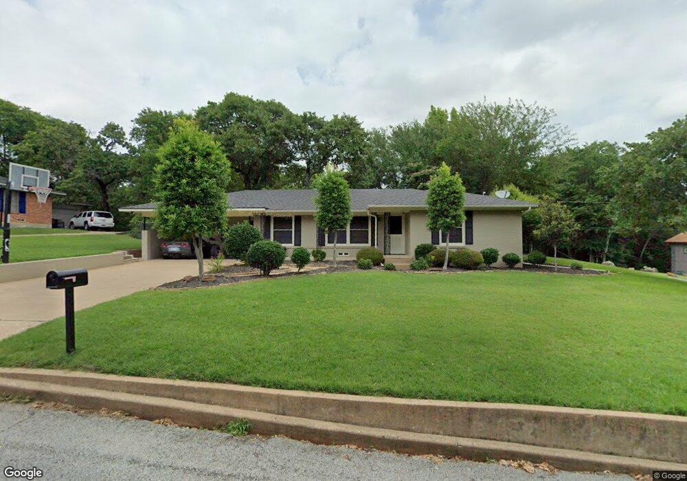 1501 W Monterey St, Denison, TX 75020 - photo 1