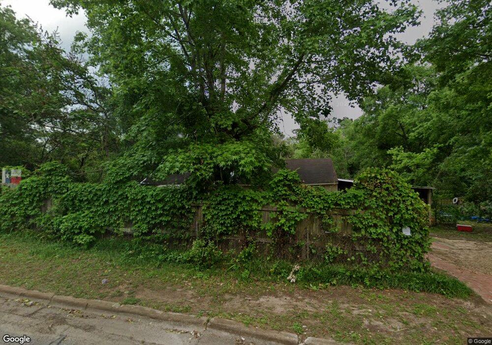 221 Muckleroy St, Nacogdoches, TX 75961 - photo 1