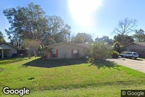 102 Woodlawn Dr, Lafayette, LA 70506