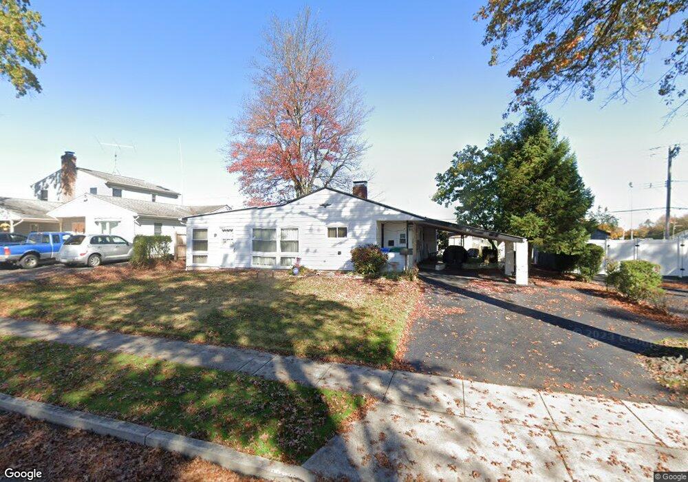 310 Blue Ridge Dr, Levittown, PA 19057 - photo 1