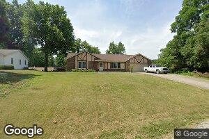 911 E Park Dr, Glasgow, MO 65254