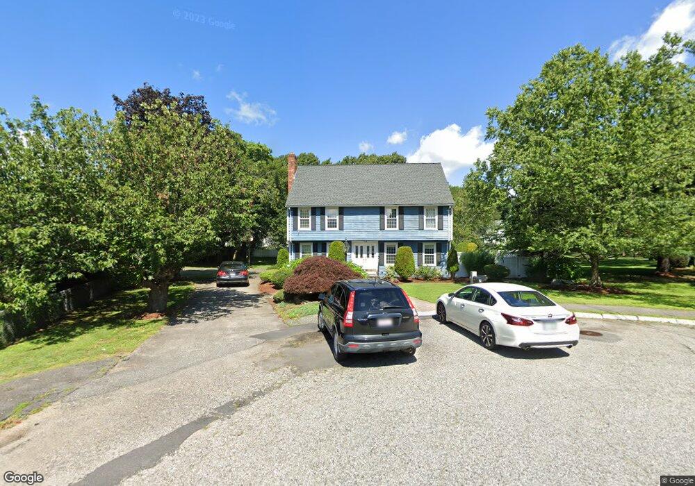 2 Smith Ln, Woburn, MA 01801 - photo 1