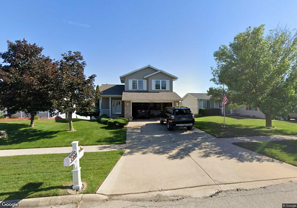 4031 Jodi Dr, Waterloo, IA 50701 - photo 1