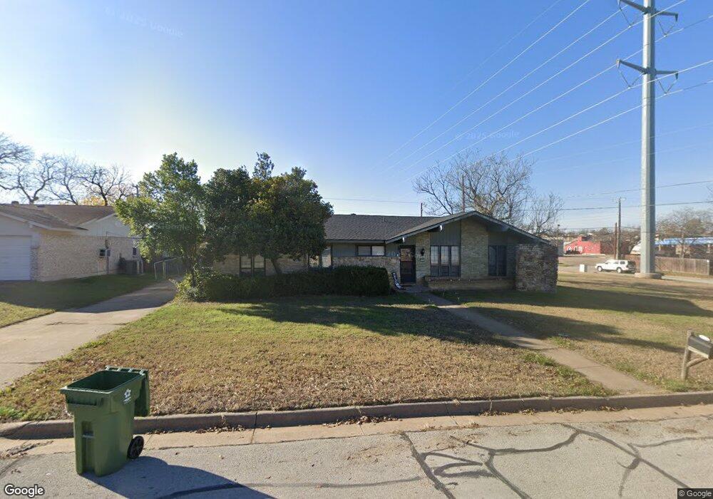 2701 Summit View Dr, Bedford, TX 76021 - photo 1