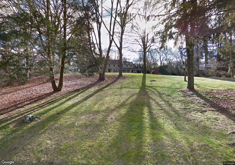 3 Larch Tree Ln, Westport, CT 06880 - photo 1