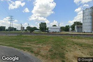 595 S Elm St, Hull, IL 62343