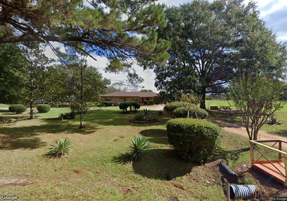 1024 Raborn Rd, McComb, MS 39648 - photo 1