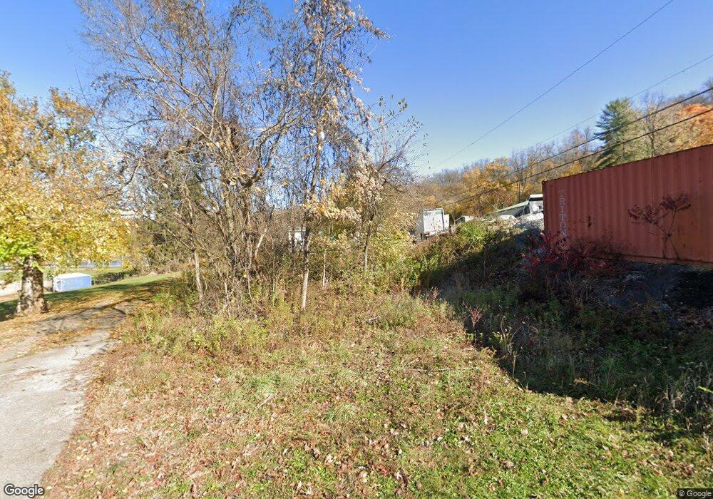 435 Recreation Dr, West Newton, PA 15089 - photo 1