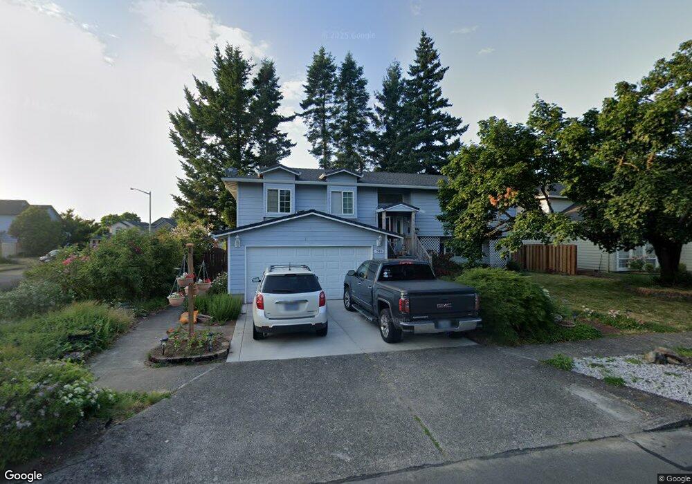 749 SW 27th Way, Troutdale, OR 97060 - photo 1