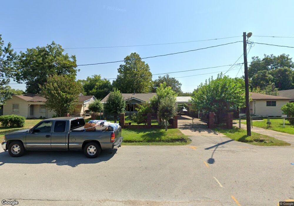 4502 Siegel St, Houston, TX 77009 - photo 1