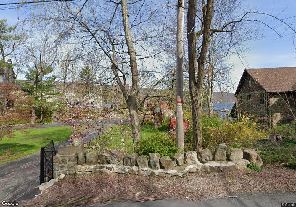 133 Woods Rd, Greenwood Lake, NY 10925 - photo 1