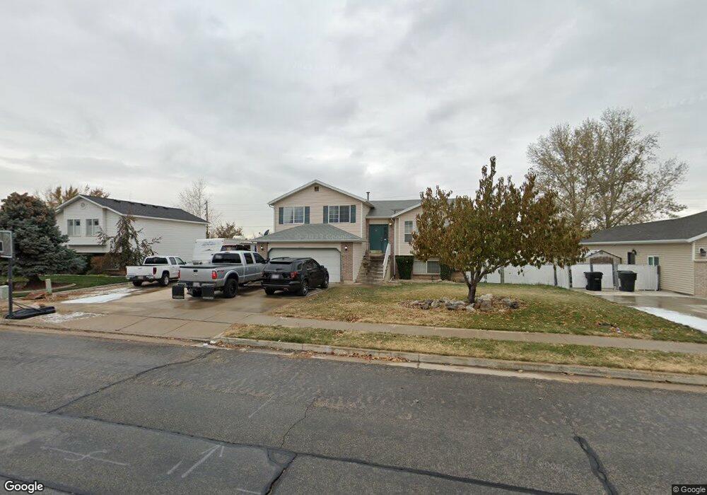 2091 N 950 W, Clearfield, UT 84015 - photo 1
